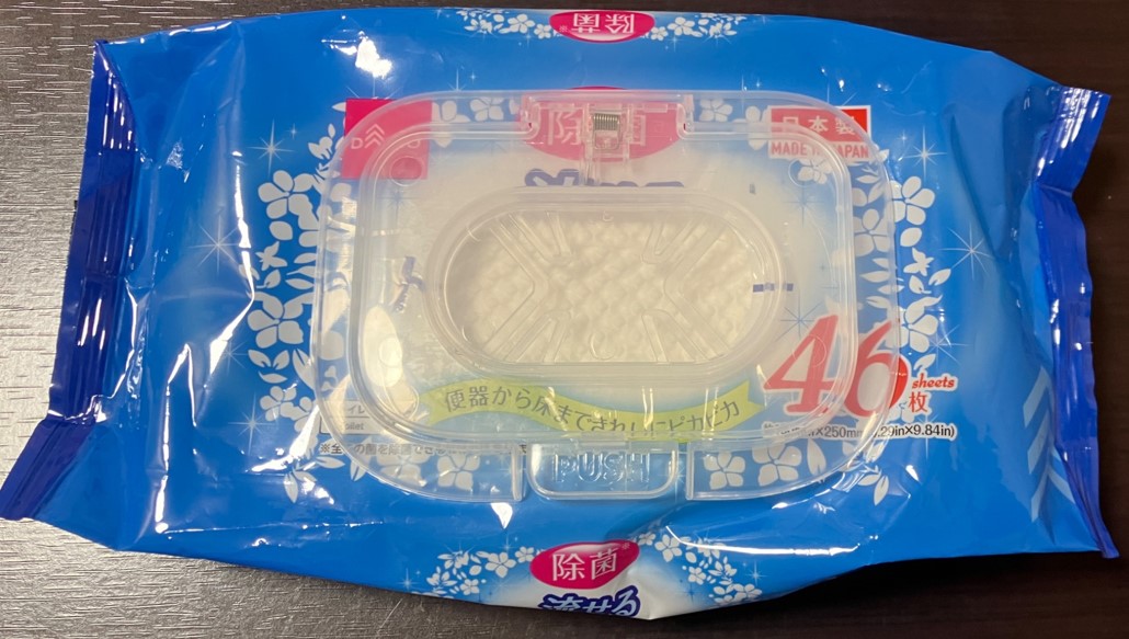 柄が見える 取り出しやすいウエットシートのフタ トイレクリーナー